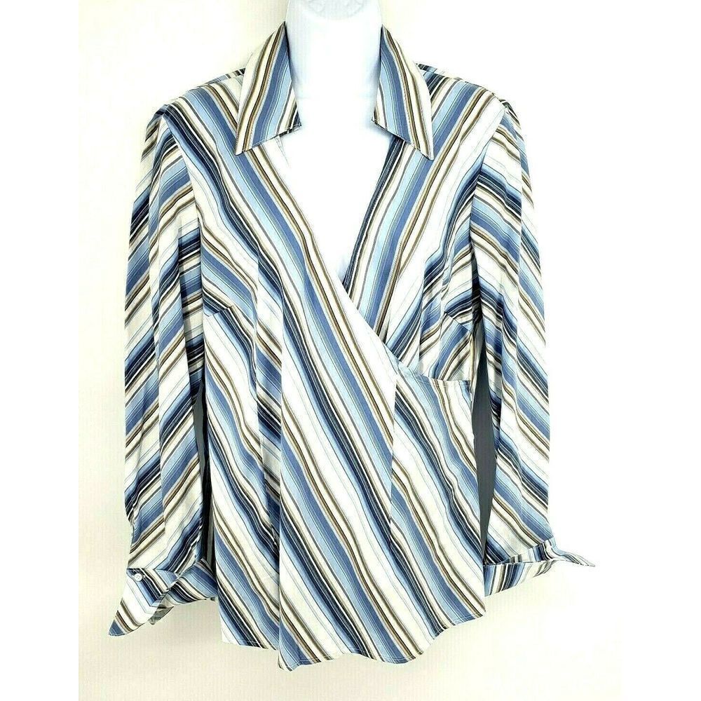 A Pea in the Pod Maternity Top Shirt Blue White New With Tags $250